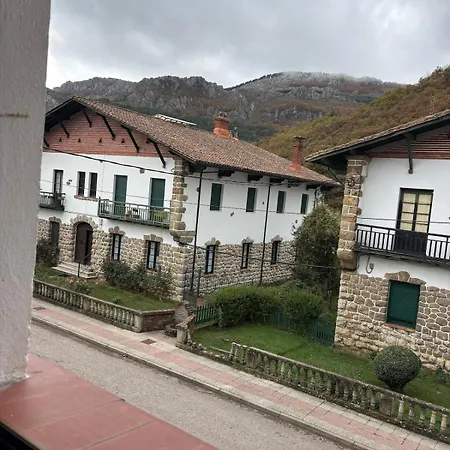 Casa En La Montana Leonesa , Picos De Europa Holiday home *