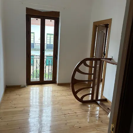 Casa En La Montana Leonesa , Picos De Europa Holiday home Sabero