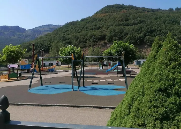 Сasa de vacaciones Casa En La Montaña Leonesa , Picos De Europa *